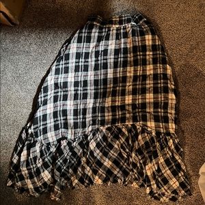 Plaid skirt
